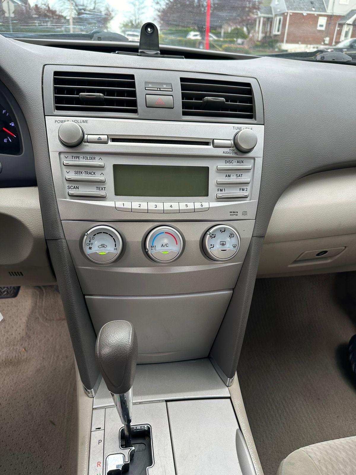 Toyota Camry Car 2011 And Mileage 180000