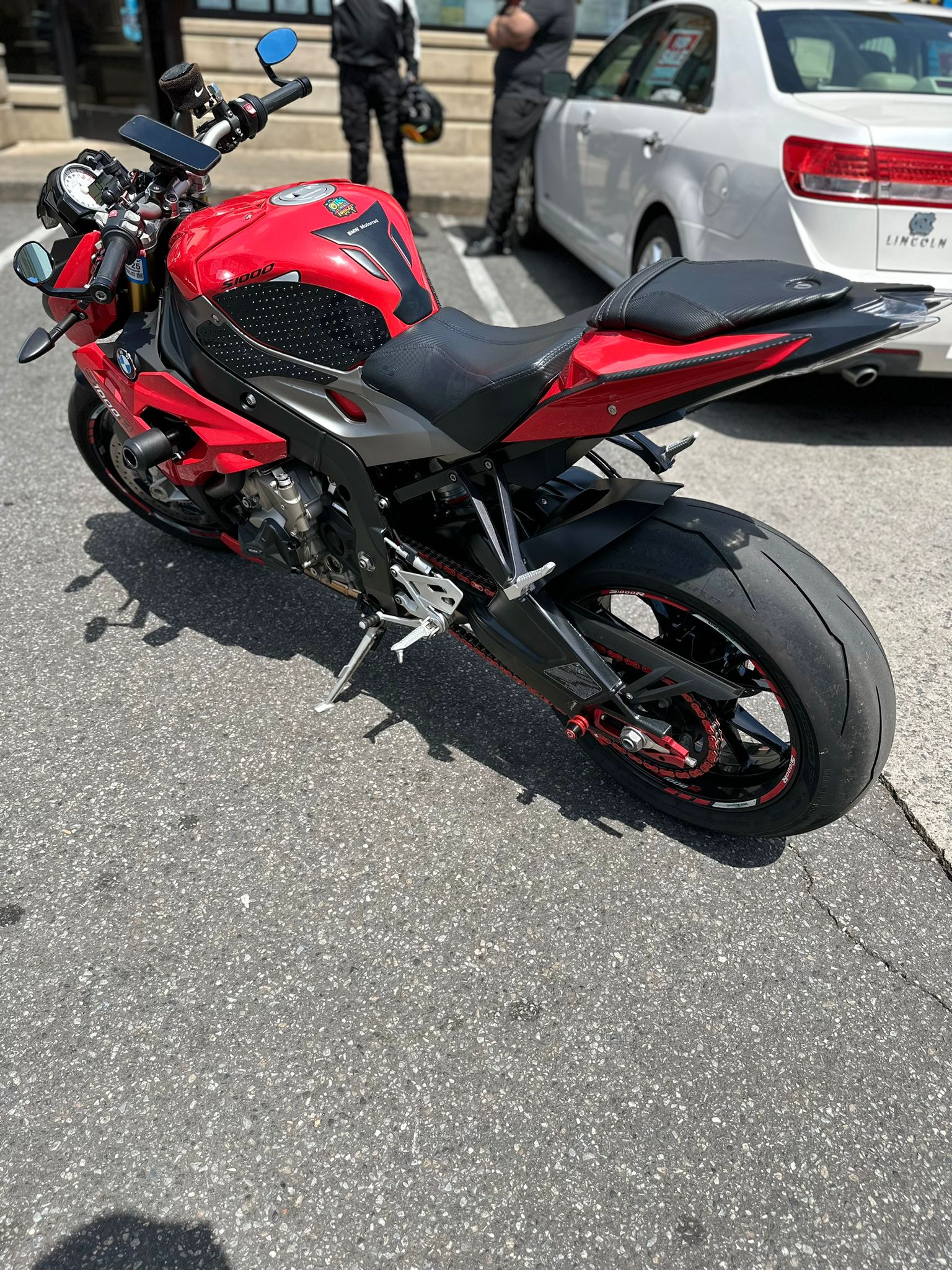 2016 BMW S1000R | NY CLEAN TITLE | LOW ONLY HIGHWAY RIDDEN MILES.